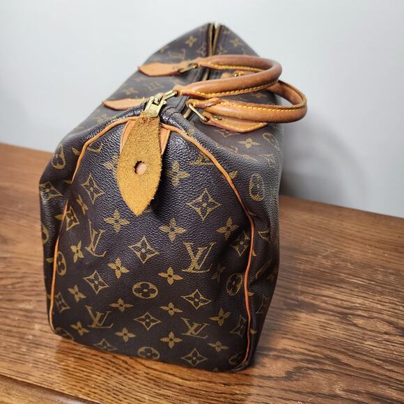 Louis Vuitton Monogram Speedy 35 with COA